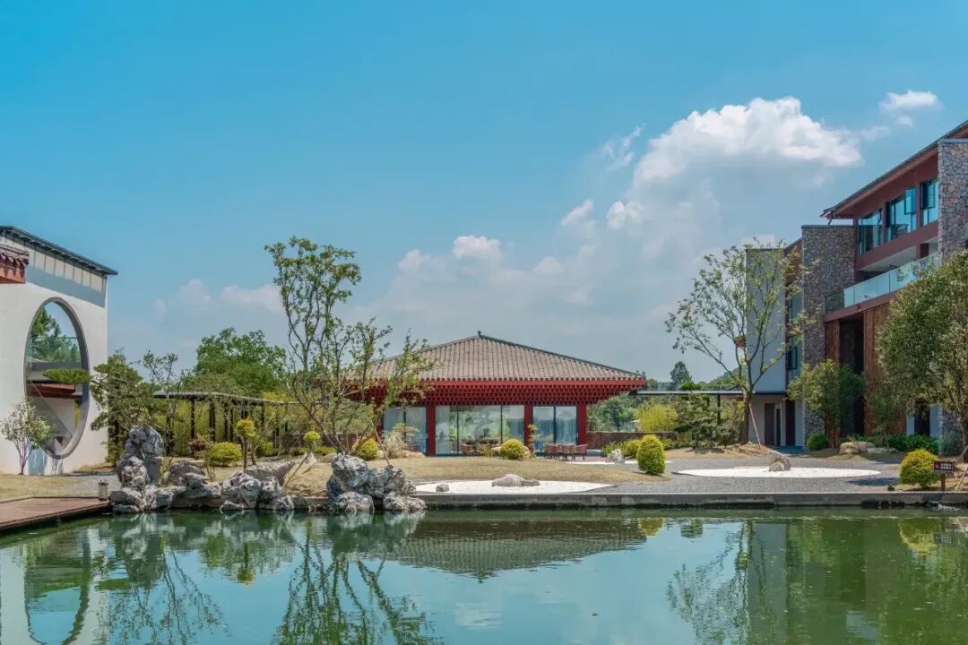 安吉茗静园禧乐山居酒店699元2晚家庭房含三餐周末节假日不加价