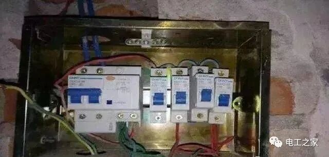 零線為什么會帶電，一般是哪里出問題了的圖1