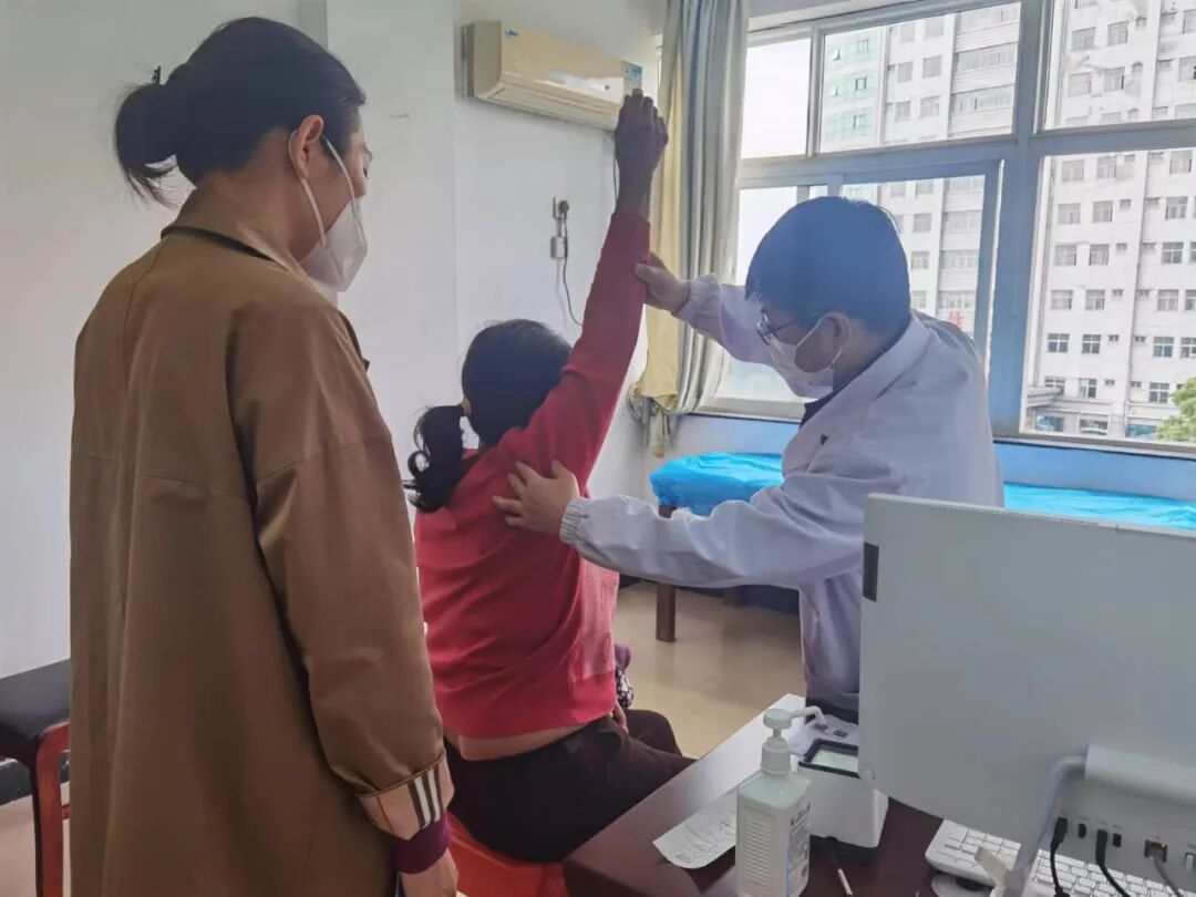 医院托管是什么意思“省县直通+融合”：走进托管后的江西省人民医院进贤医院_https://www.jmylbn.com_新闻资讯_第8张