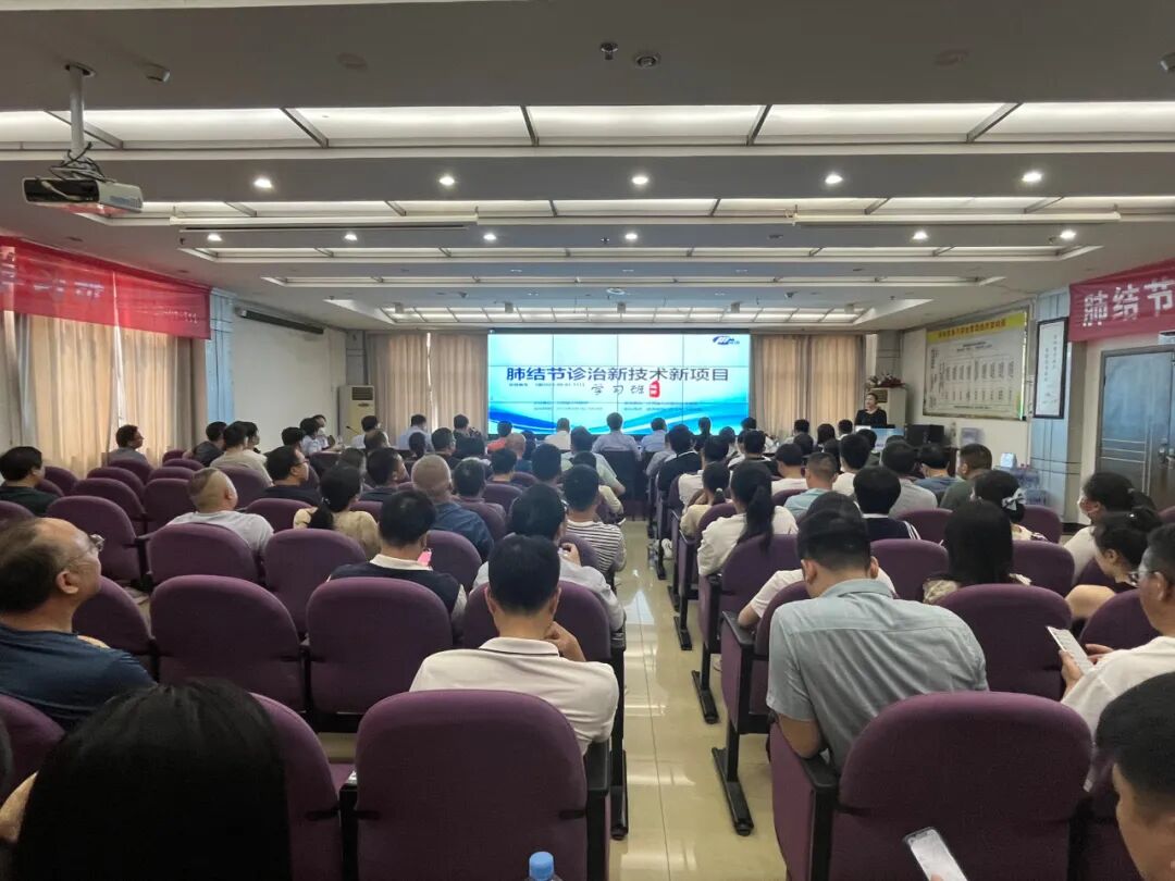 医院托管是什么意思“省县直通+融合”：走进托管后的江西省人民医院进贤医院_https://www.jmylbn.com_新闻资讯_第14张