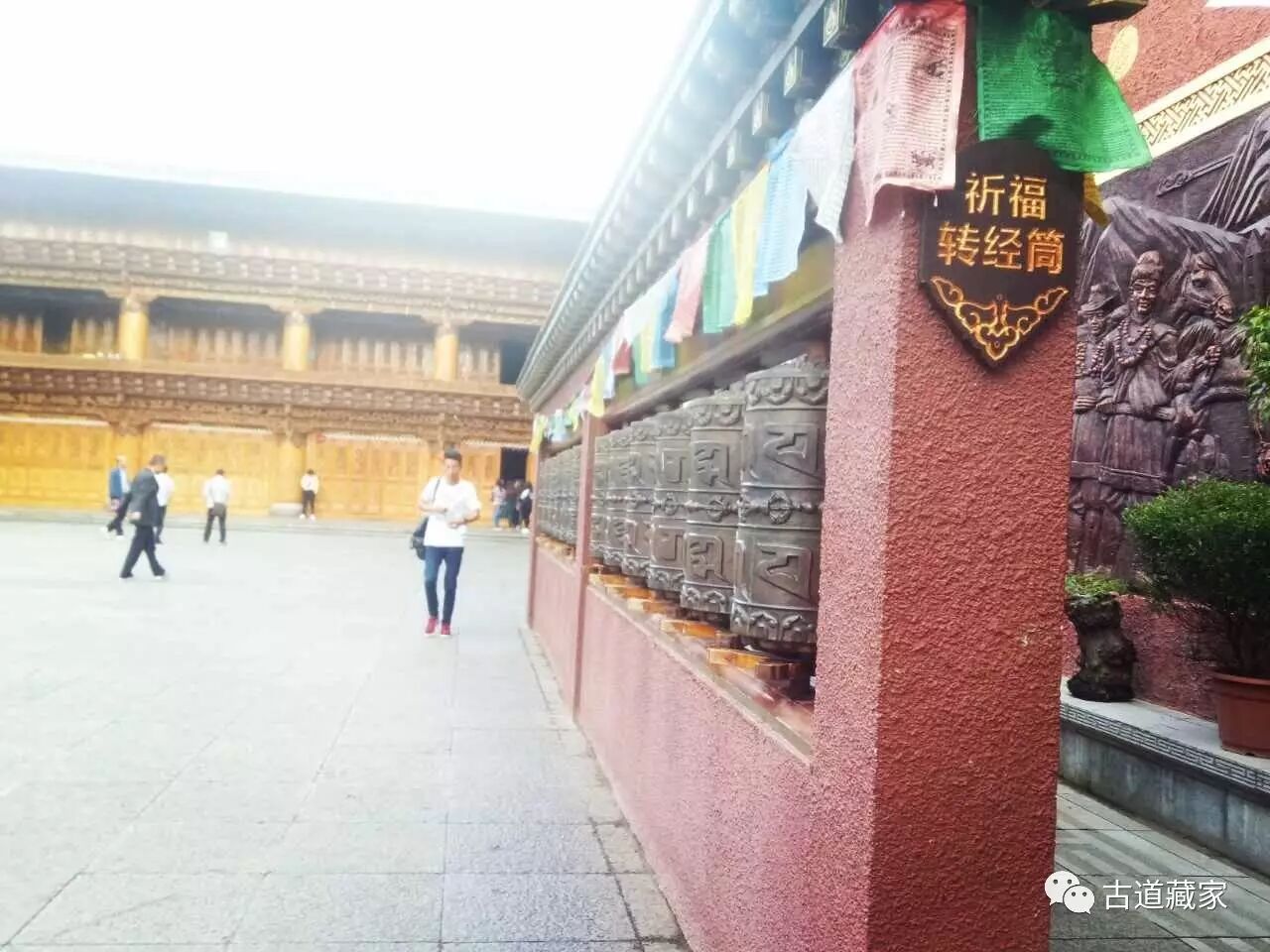 慷慨生活说说_生活的慷慨_如果生活不够慷慨