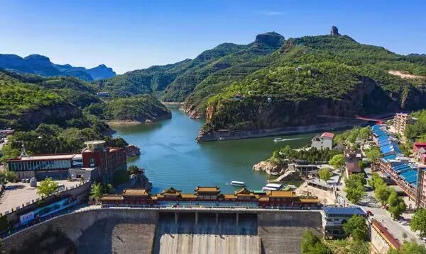 景点都各具特色,喜欢自驾游的朋友,您来了一定会爱上武安的大环线旅游