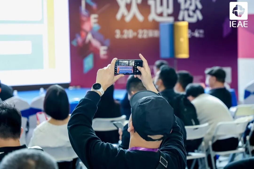 科技美学小米入股_小米设计美学_全屋智能化：小米的科技美学与实践