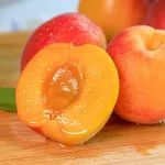 〚胭脂红杏〛美貌与口感兼具的杏中贵族，汁多味甜，抢鲜上市！