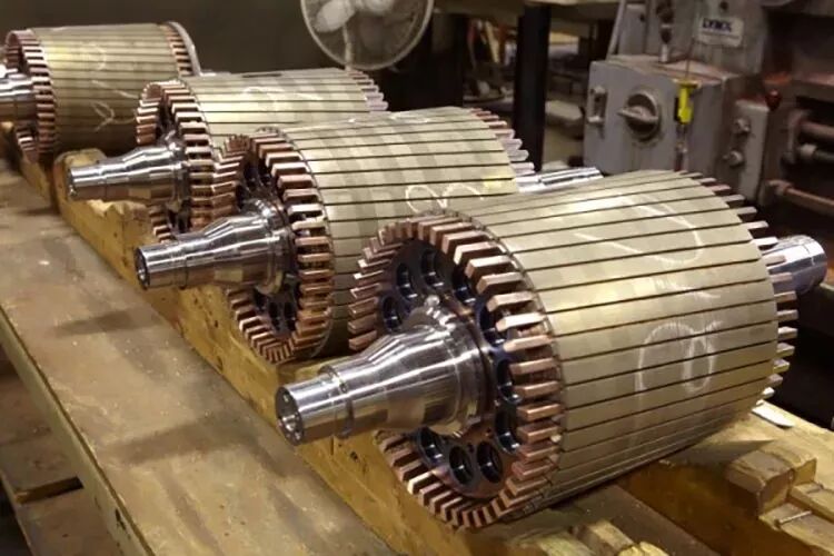 为啥比亚迪用永磁同步电机，特斯拉和宝马却喜欢交流异步电机？