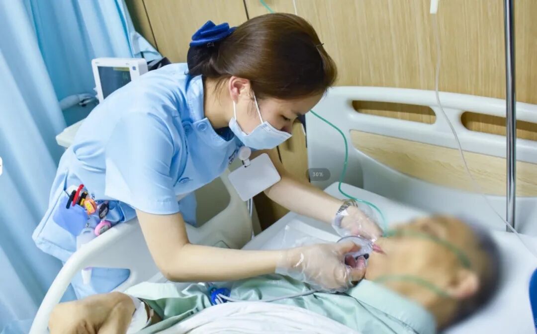 真正的护理是什么?服务病人?伺候病人?