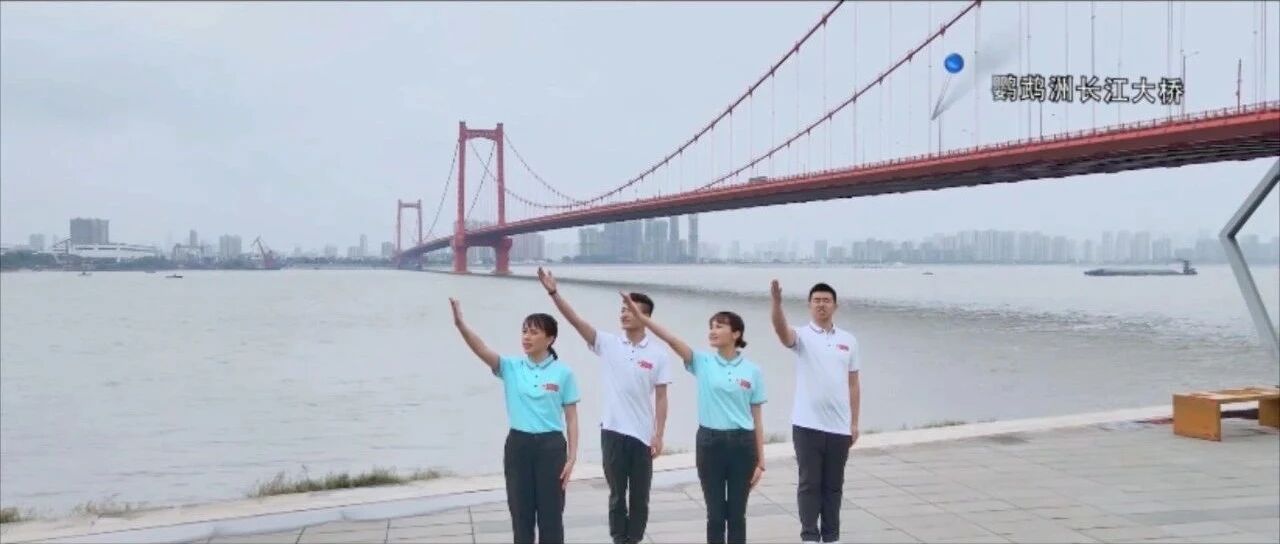 一百年，正青春！