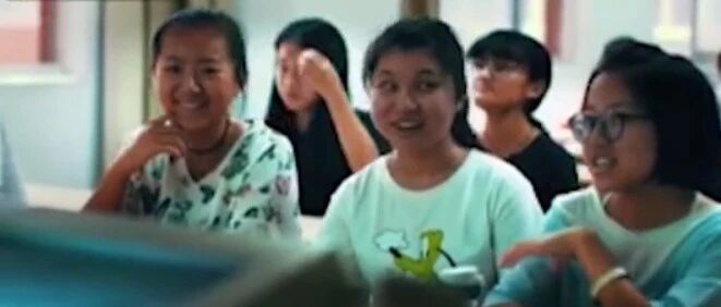 盲人女孩报考研究生遭拒，各方回应