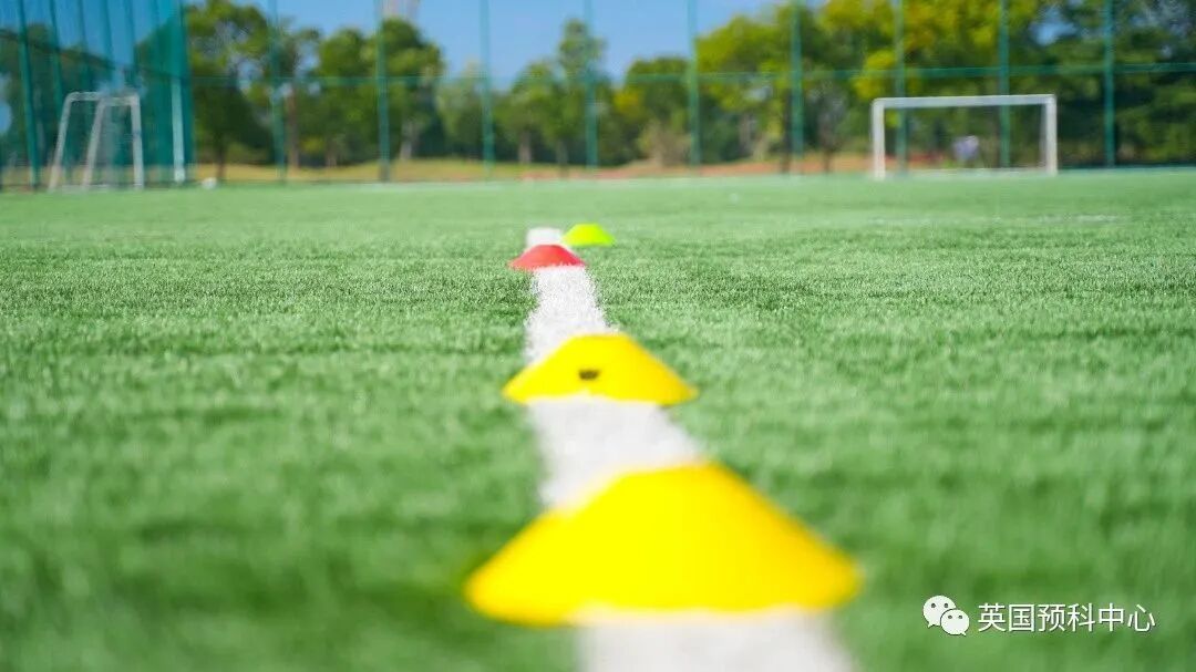 英国莱斯特大学qs排名 英国传媒专业TOP10的大学，你知道多少?