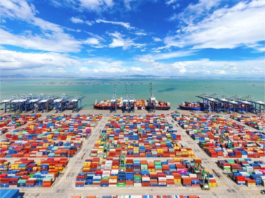 繁忙的南沙港区。图源：广州港集团