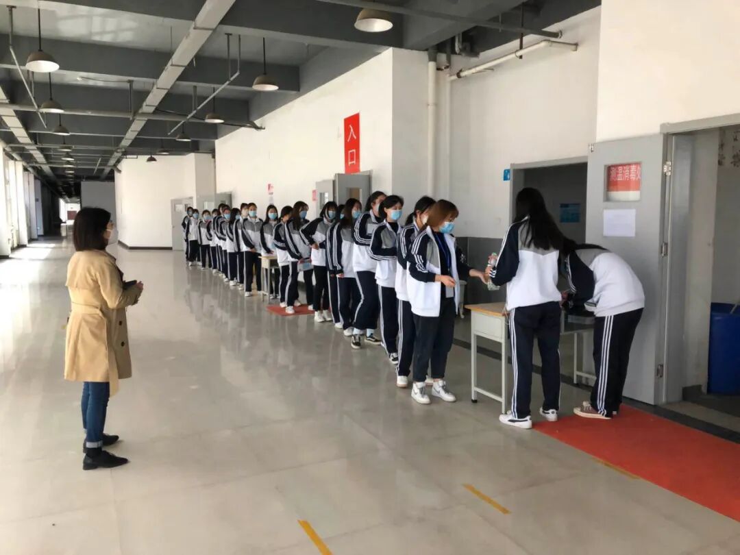 å›¾ç��‡