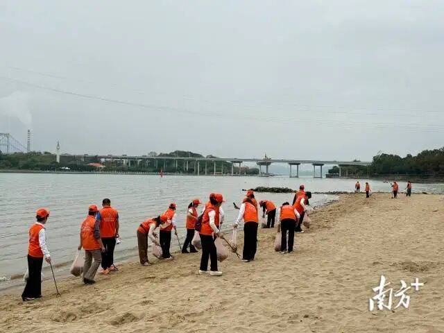 南方+ 蔡沚彦 拍摄