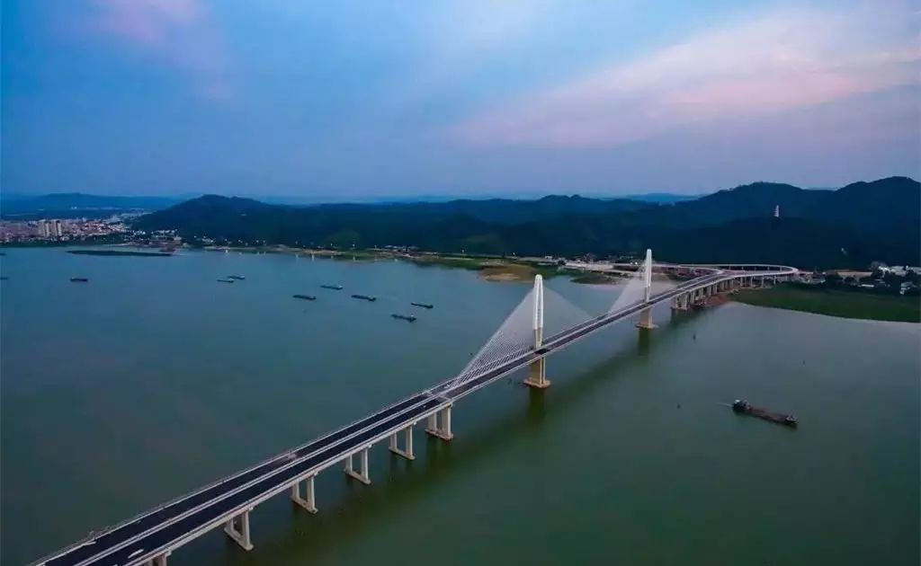 肇庆大湾大桥动工时间图片