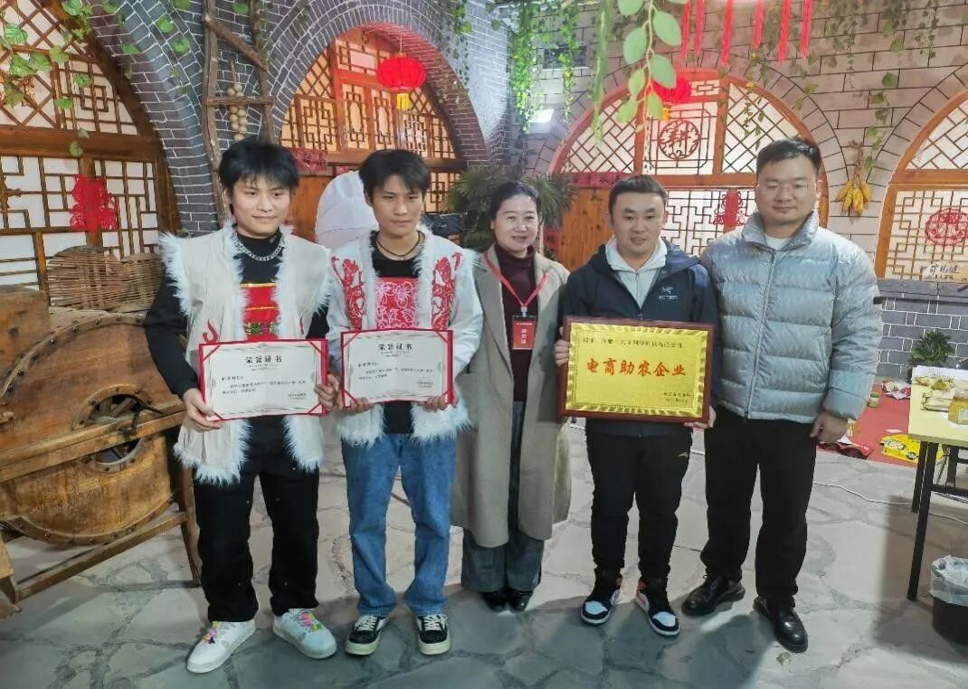 摊牌了！疯狂小杨哥背后，可能是整个合肥！