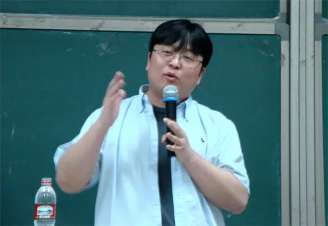 罗永浩炮轰俞敏洪：多年积怨，终得释放？