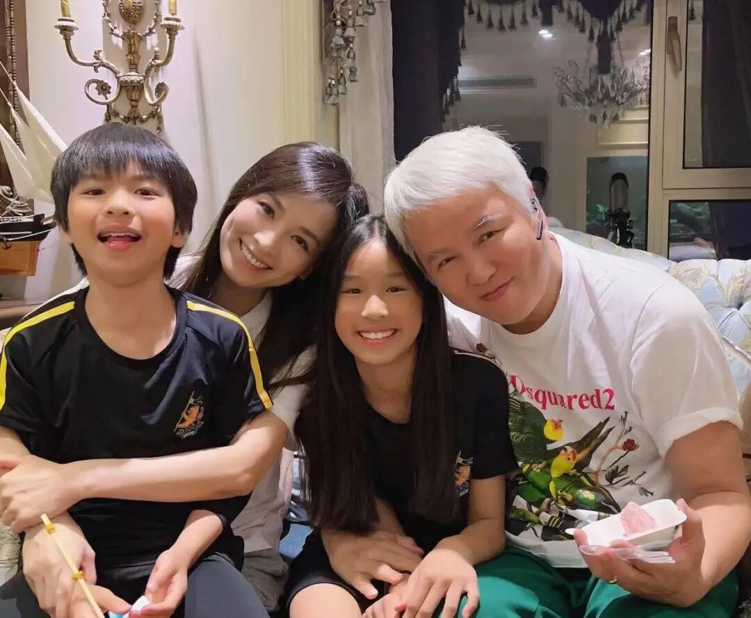 700多天，张庭夫妇死灰复燃，千万宝妈们该何去何从？