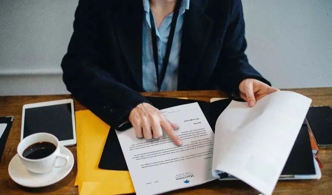 注冊(cè)香港公司能自己辦嗎？會(huì)有什么問(wèn)題？