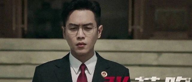 央视王炸!又一悬疑天花板来袭,张若昀、焦俊艳领衔,＂欢喜冤家＂破惊天谜案,老戏骨王劲松、韩童生作配,有爆火潜质,剧荒有解了