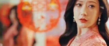 女星谈莉娜婚礼好寒酸!酒席简陋没几个宾客,新郎身份曝光很平庸