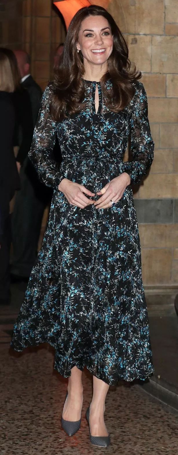 一年帶貨1.5億的凱特王妃 卻把她最愛的品牌穿倒閉了？ 時尚 第8張