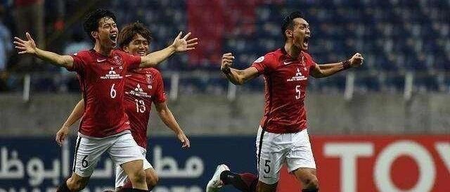 【热博玩球攻略】近期交战平局多@主1.85