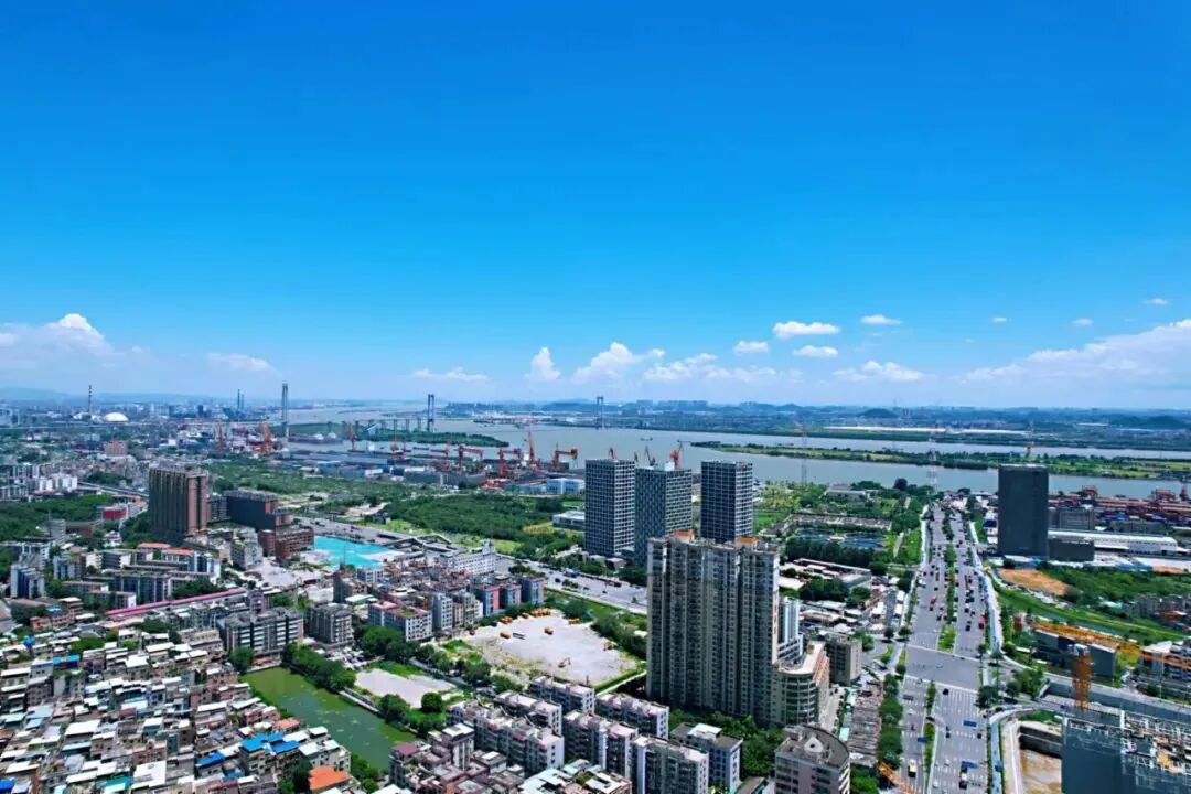 黄埔万科城市之光，突破6万/平，究竟有啥*？