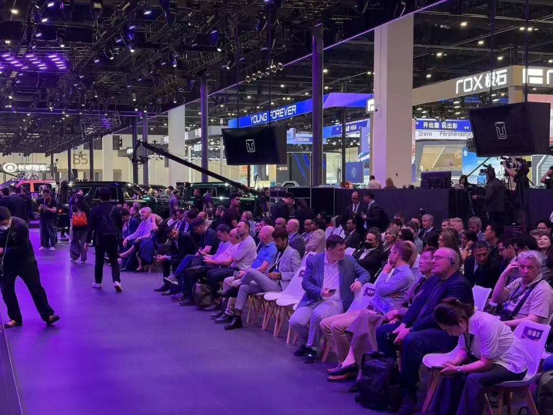 bdce37d6c4dbe8cb9814f1c63945a13c