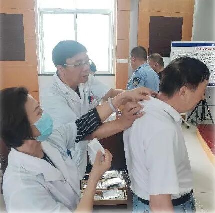 华佗怎么刮痧我国将大力推广中医适宜技术 使基层中医药服务基本全覆盖_https://www.jmylbn.com_新闻资讯_第15张