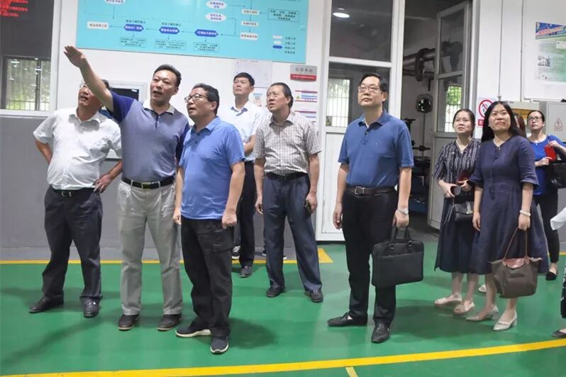 澄江街道人大工委组织市人大代表开展视察企业活动