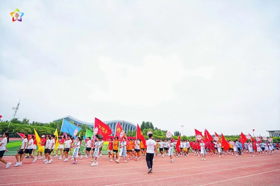 f18b43e2ca48ccf9839774b01d16f173.jpg