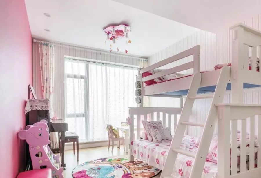 兩個小孩為了床鬧不和？你的兒童房可能需要這麼設計～ 家居 第26張