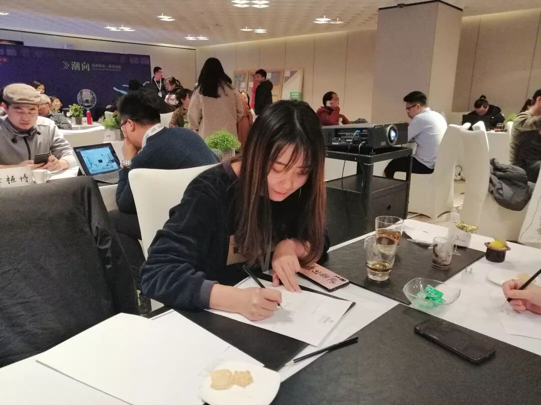 微信图片_20181225093928_meitu_19.jpg