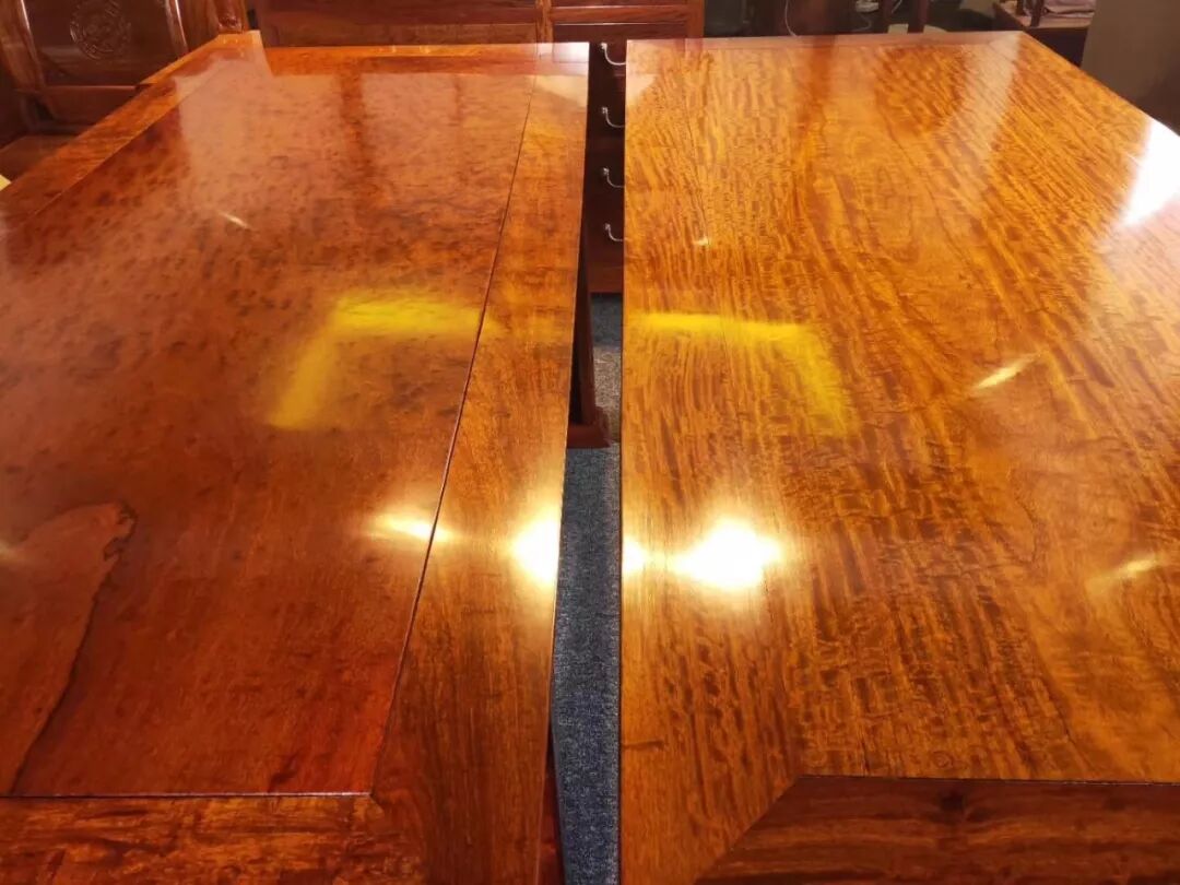 贵3倍？图说红木家具"独板"与&quot