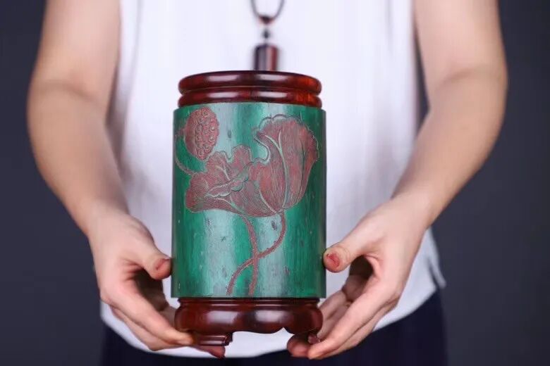 为什么买红木家具？家有珠宝一箱，不如红木一方