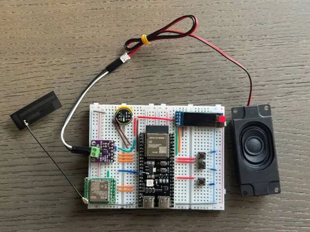 小智 AI 面包板 DIY 方案