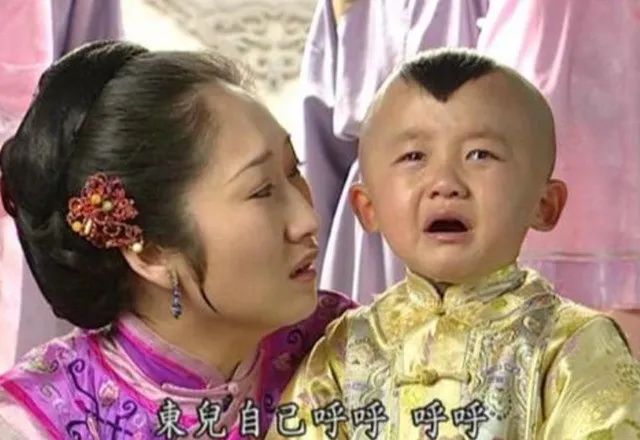 他五岁出演《还珠格格》，如今22岁看着却像10岁，他经历了什么？
