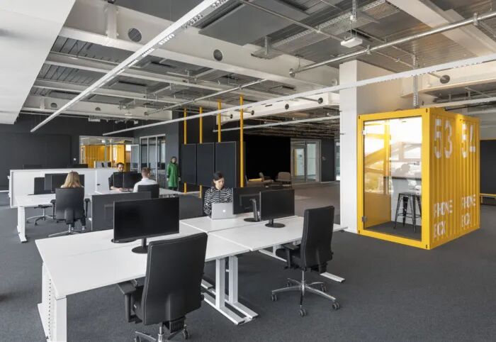 互集精选 | 300㎡以下的集装箱办公空间设计参考·20款-HUJI互集