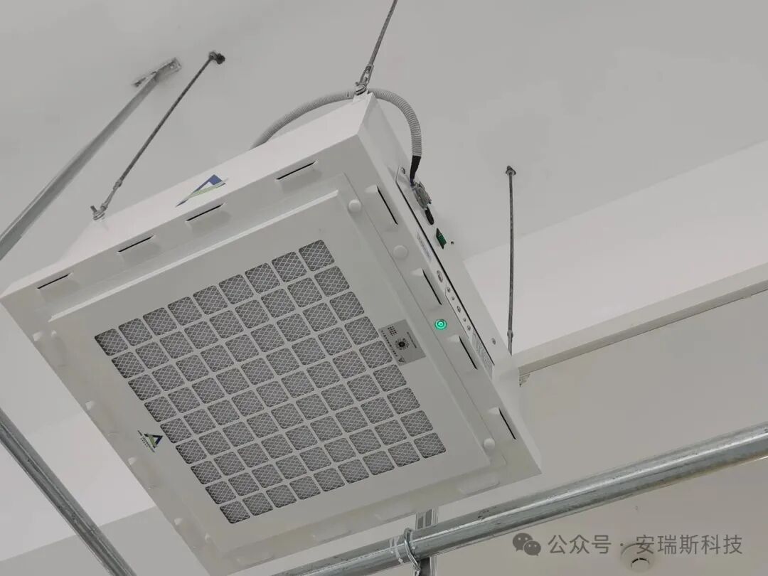 實(shí)驗(yàn)室空氣安全：守護(hù)科研人員的隱形防線(xiàn)