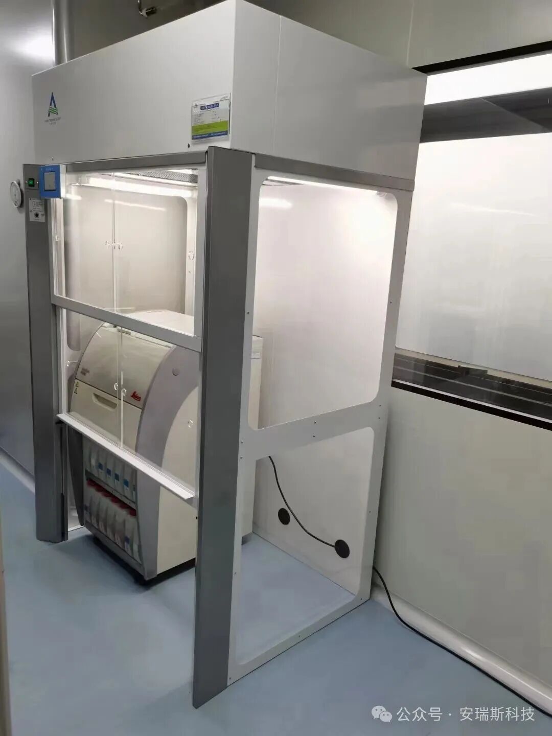 實(shí)驗(yàn)室空氣安全：守護(hù)科研人員的隱形防線(xiàn)