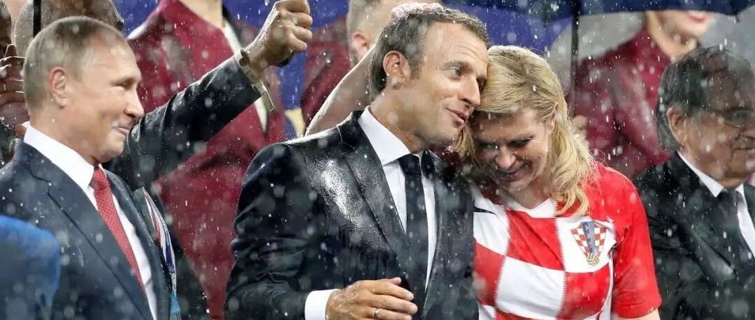 克罗地亚美女总统脱光衣服，惊艳全世界！