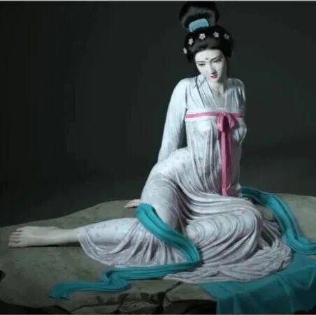 杨玉环有一生理缺陷，正常男人无法接受，唐玄宗却爱得痴狂