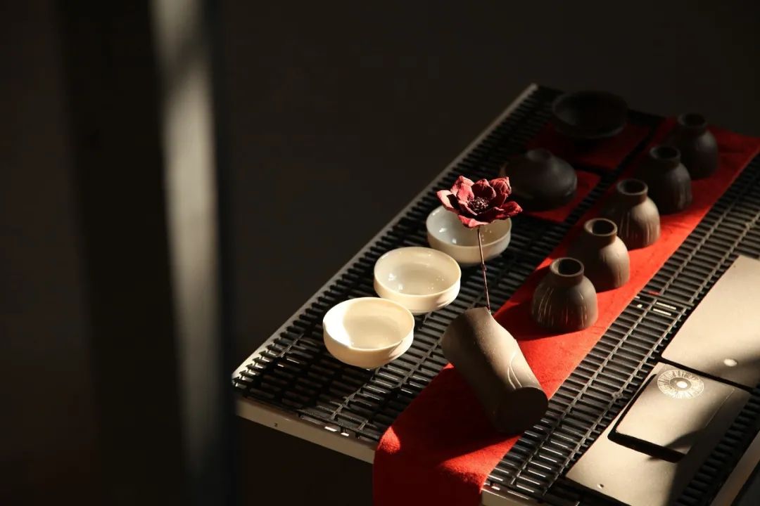 人到中年，多喝茶总没错