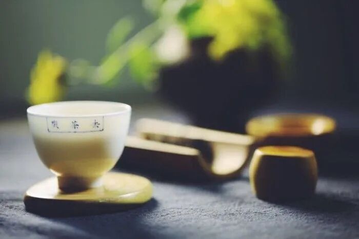 茶虽不语，其实它很懂你