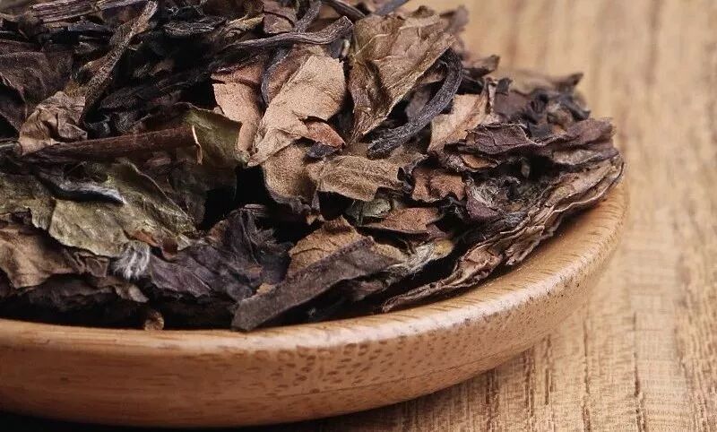 喝白茶，享受白茶给生活、给未来带来的好处