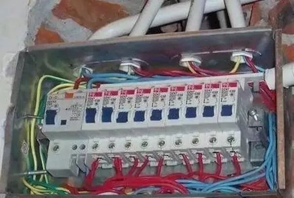 【超實用】家庭線路漏電不要慌！這幾種檢測方法教你快速查漏電的圖6