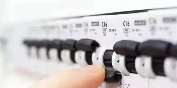 【超實用】家庭線路漏電不要慌！這幾種檢測方法教你快速查漏電的圖9