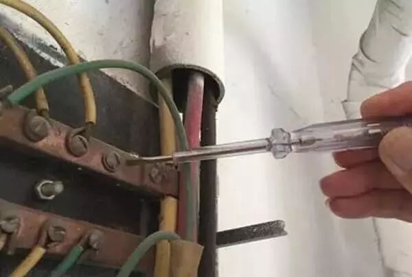 【超實用】家庭線路漏電不要慌！這幾種檢測方法教你快速查漏電的圖2