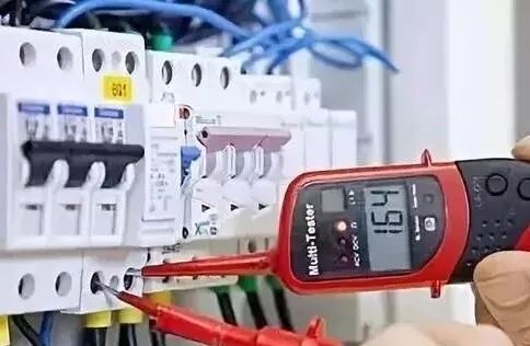 老電工整理的14條照明配電箱安裝禁忌，趕緊收好！的圖2