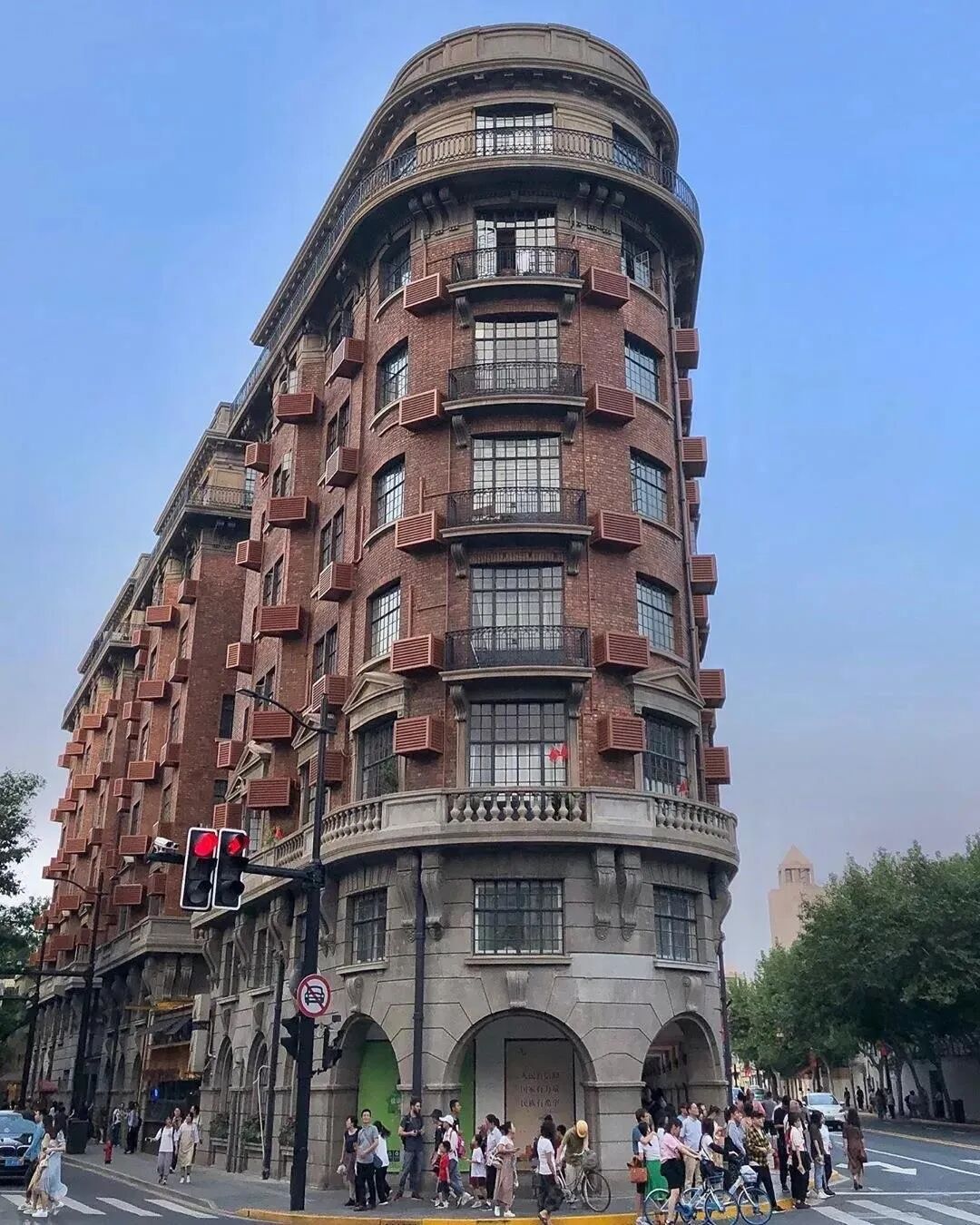 漫旅家老洋房专题--漫游武康路,细品欧陆风情,聆听民国往事_发现精彩