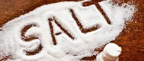 你天天吃的这个调料，跟心脏抢寿命、跟骨头抢钙、还致癌……